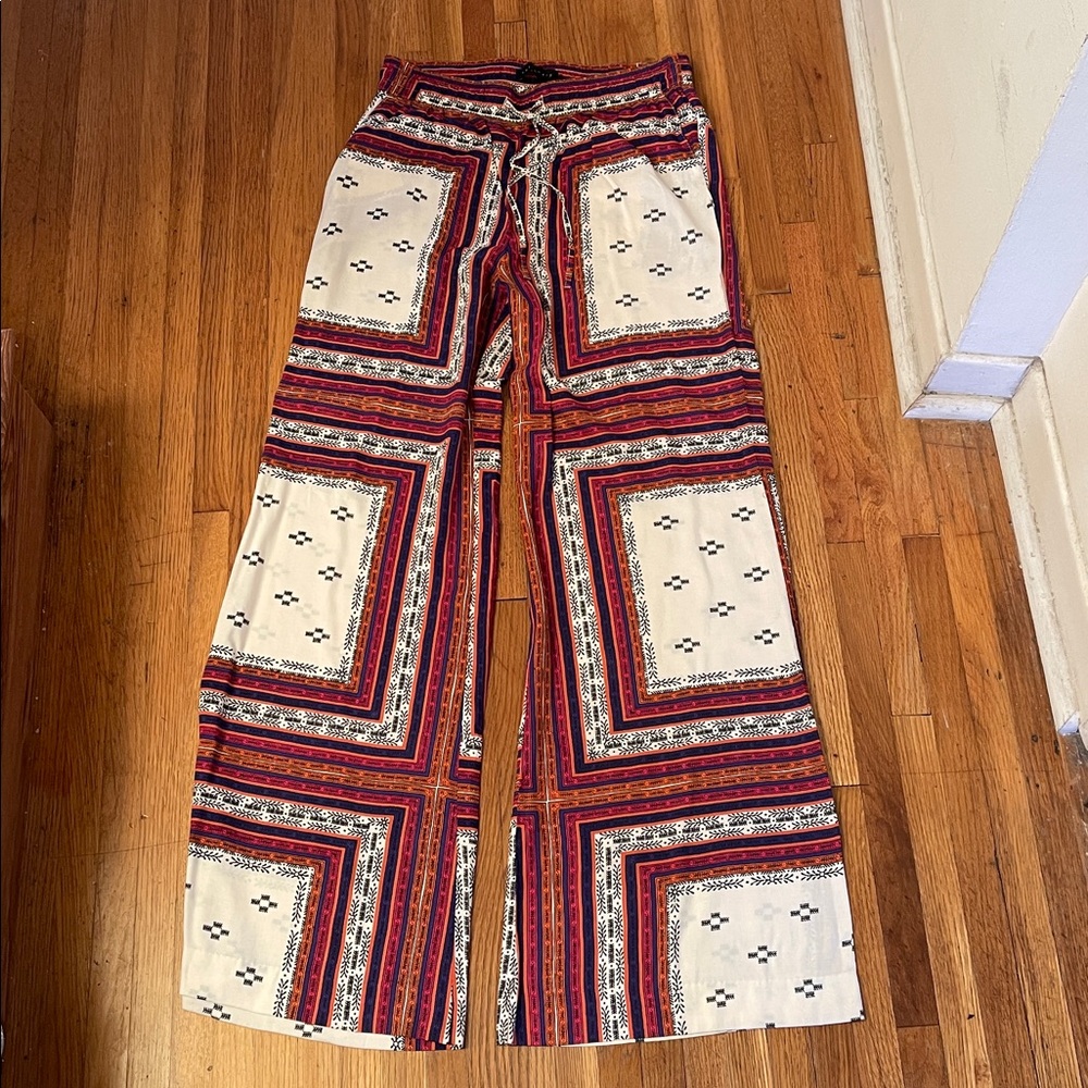 Geometric Wide Leg Pants